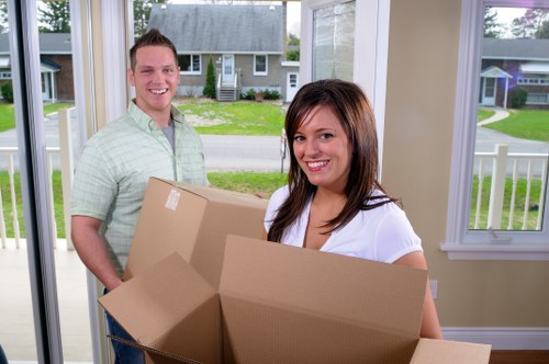 Professional house removals planning in Newbarnet residential street