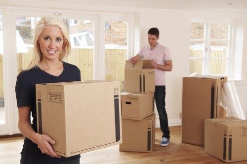 Moving and renovation items stored safely in Newbarnet