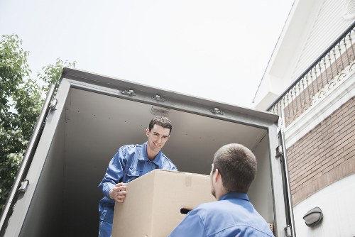 Removal van and movers assisting with house removals in Newbarnet
